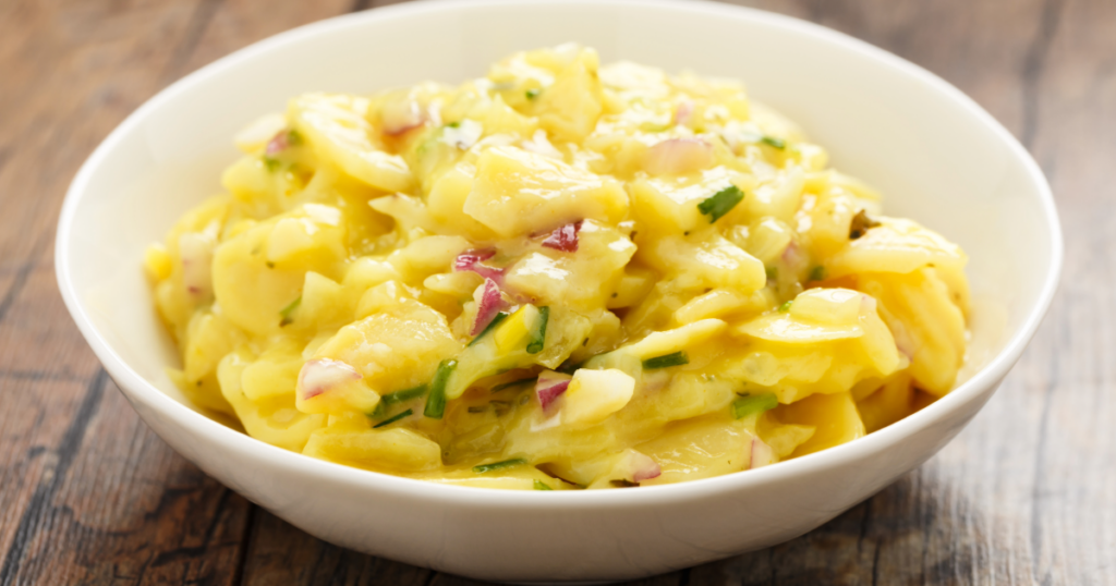 Kartoffelsalat-Rezept. Schmeckt wie früher, bei Oma!