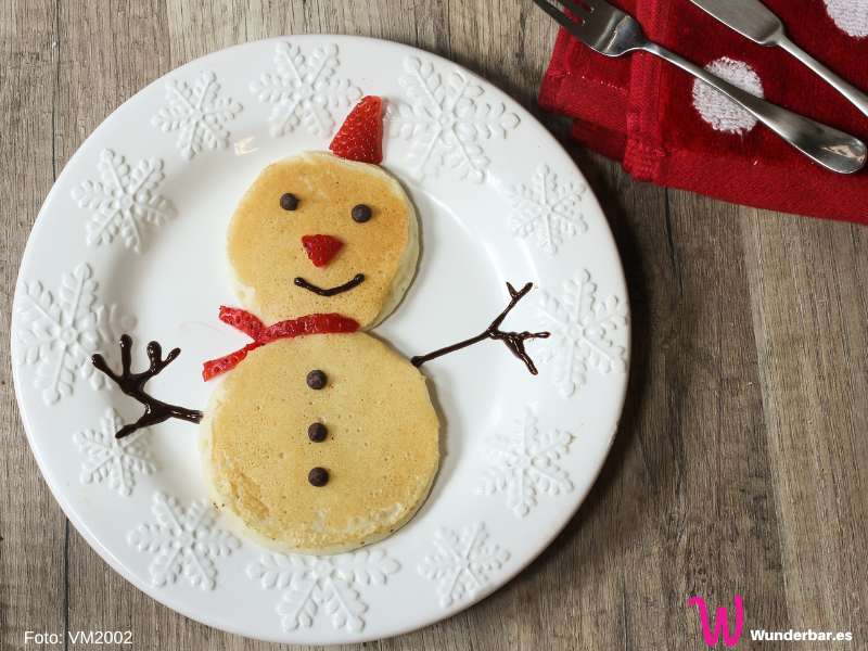 Weihnachts-Pfannkuchen als Schneemann - ganz leicht zu machen!