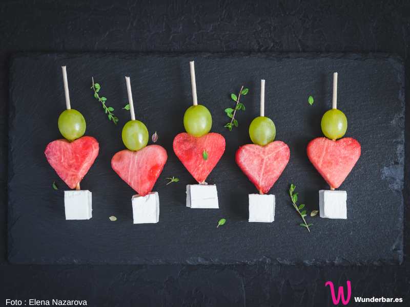 Fingerfood für Valentinstag - schnelle Feta Melonen Spieße
