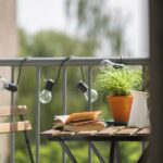 Balkon gemütlich gestalten | Balkon Deko mit Pflanzen und Sichtschutz